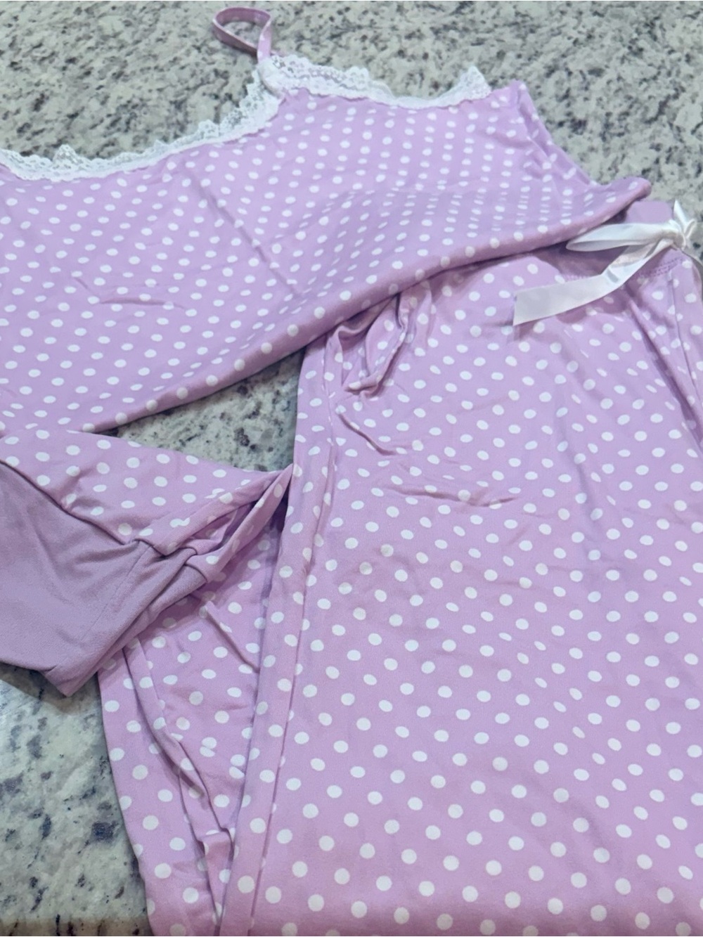 Just Jordan Lavender Polka Dot  Pajama Set with Lace Trim. Size L Runs small NEW